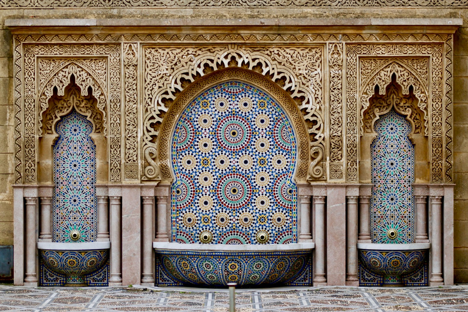Architecture marocaine, ancrage local d'Audit Adour